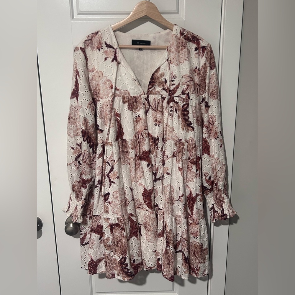 EN SAISON babydoll dress. Size small